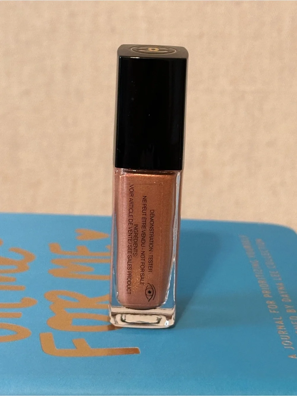CHANEL OMBRE PRMIERE LAQUE Long Wear Liquid Eyeshadow Shade 24 Rising Sun